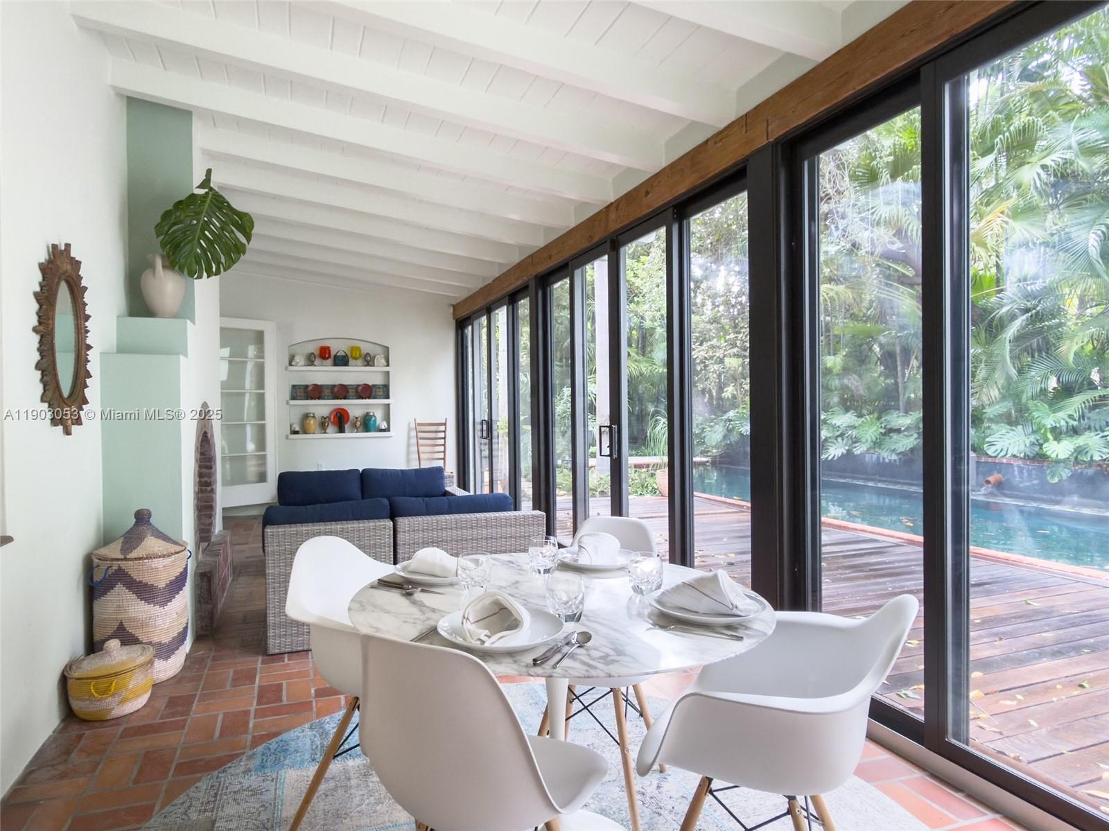 BELLE MEADE OF MIA SEC 1 - Residential