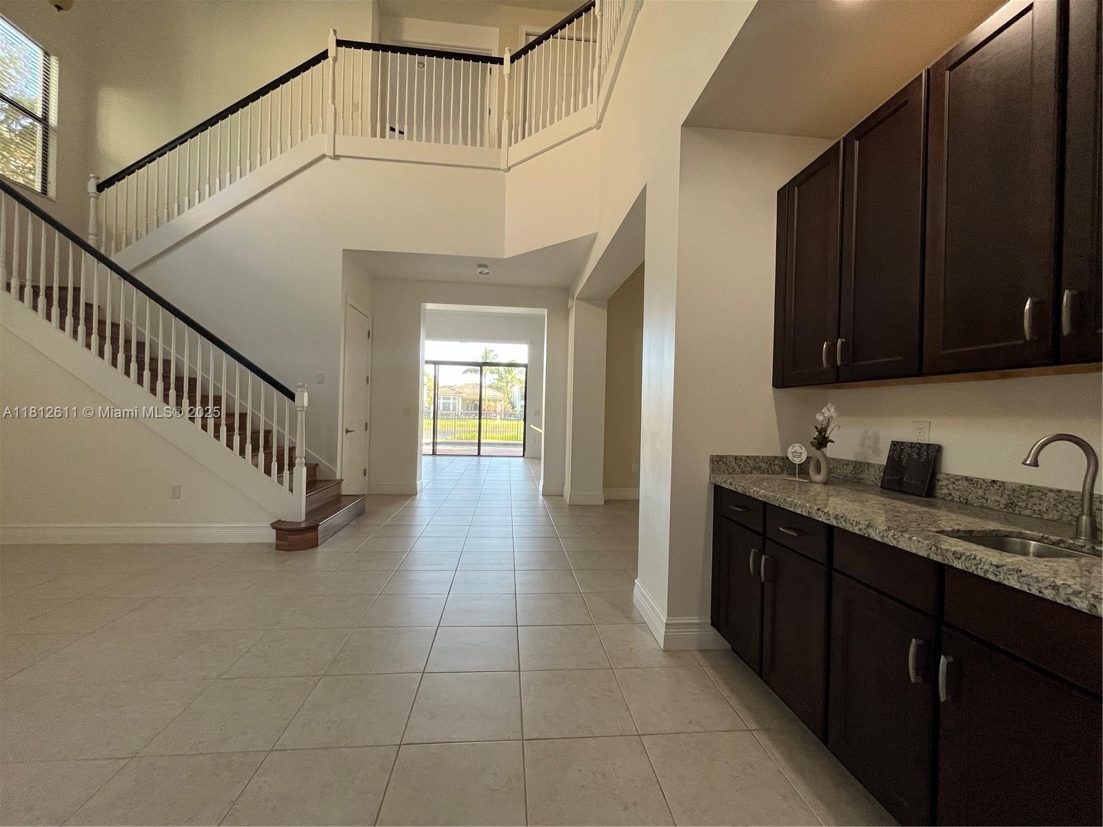 BRIDGES PL 7 - Residential