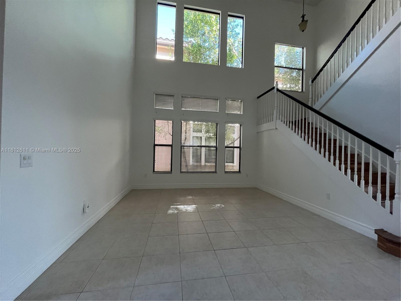 BRIDGES PL 7 - Residential