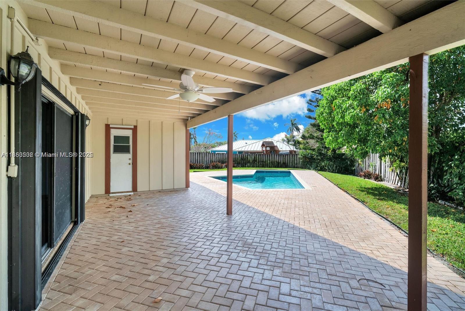 CEDAR RIDGE - Residential