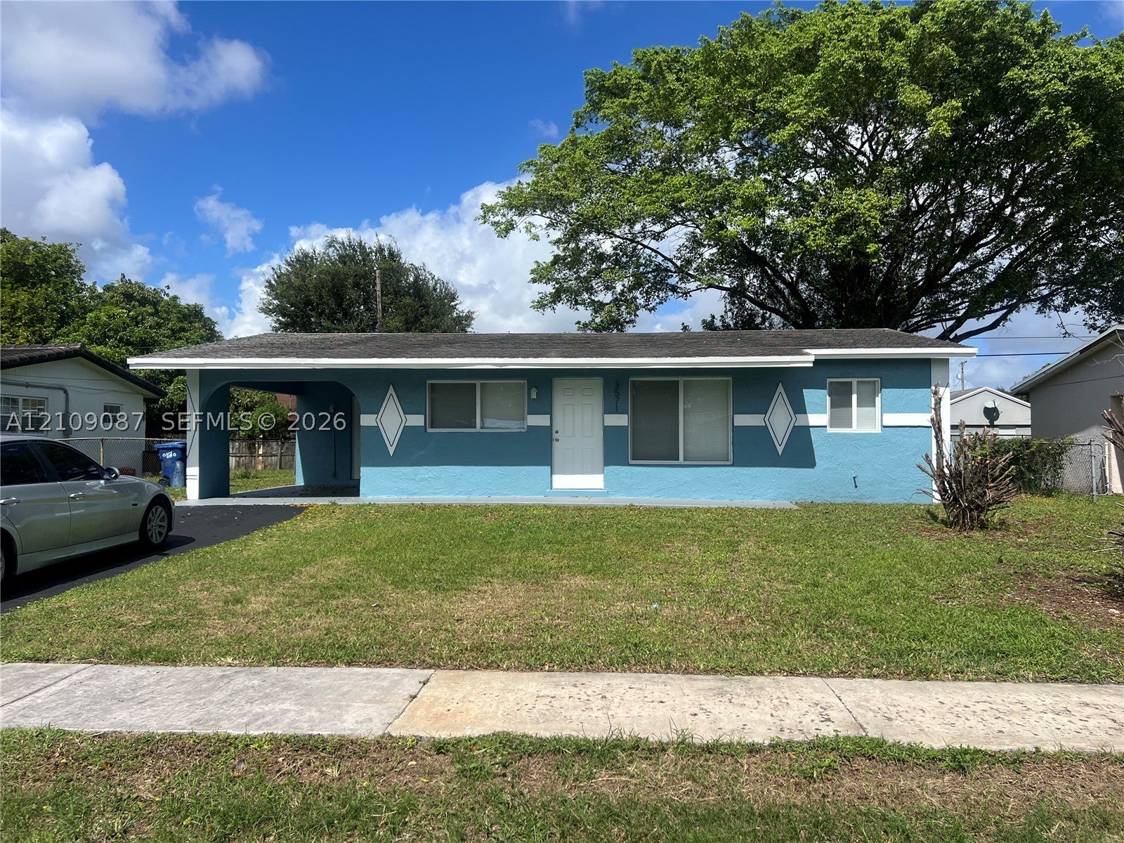 3571 NW 7th Ct