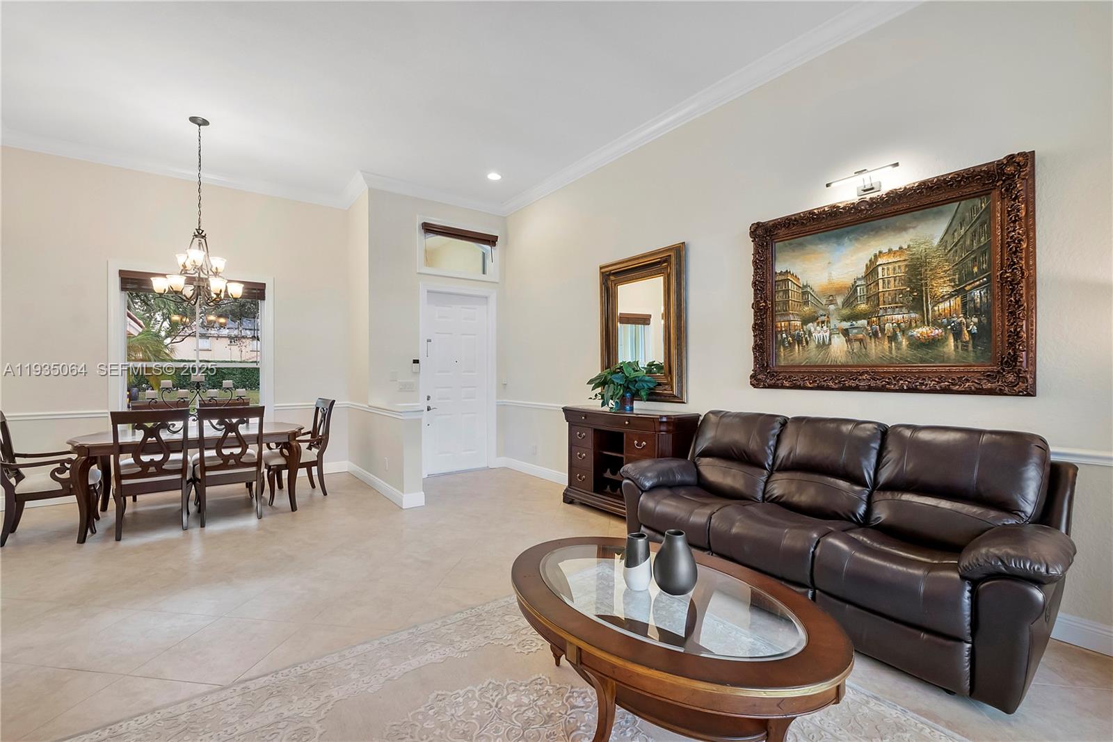 COCO LAKES - Residential