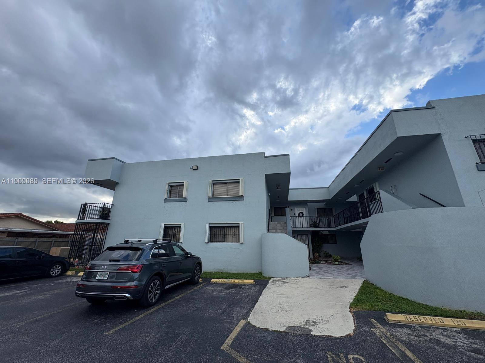 VILLAS DEL SOL CONDO - Residential