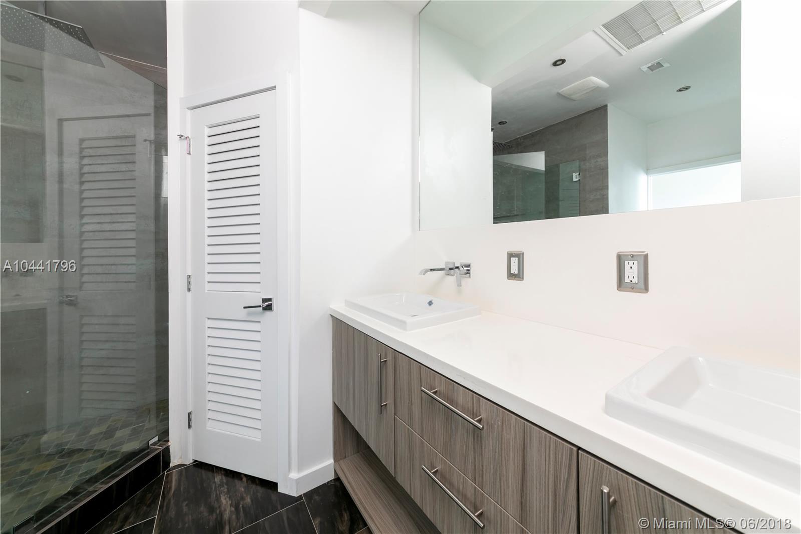 AQUASOL CONDO - Residential