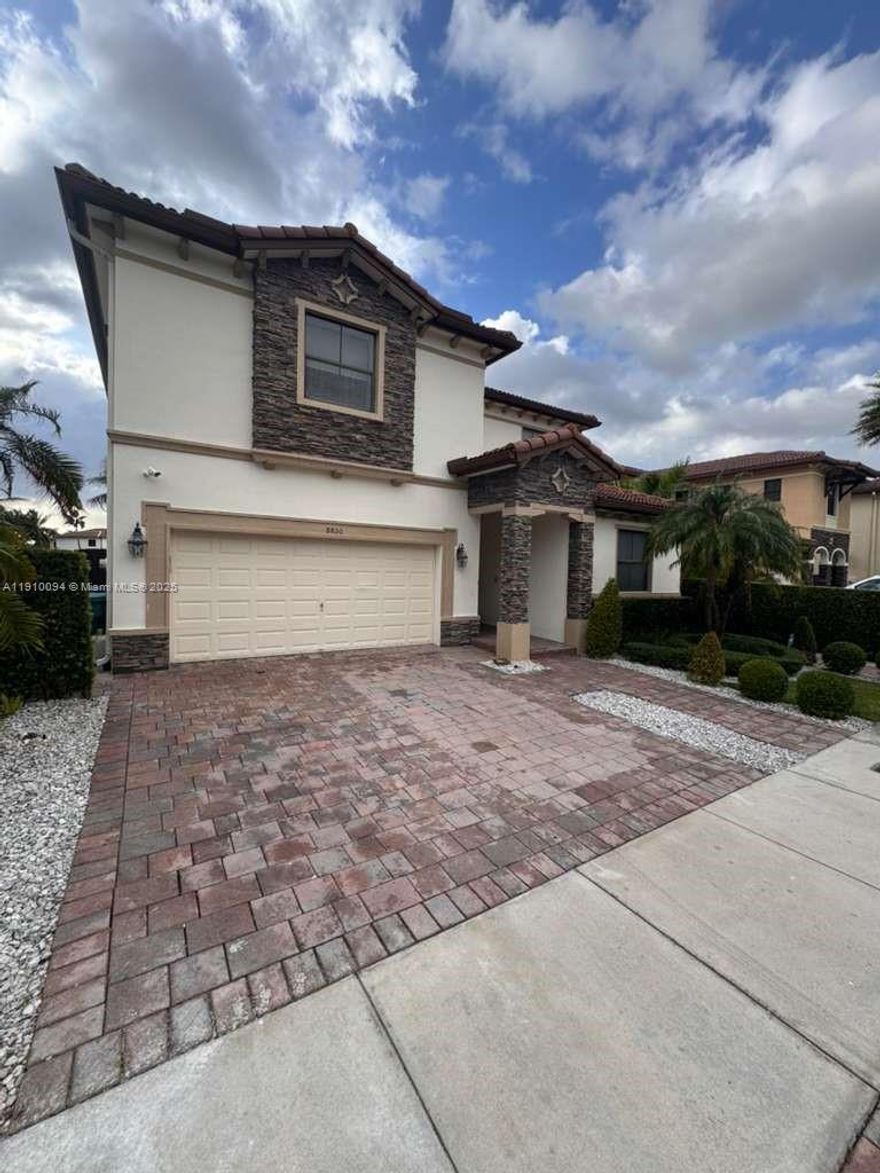 Single-Family Home in Doral Located in a gated community with the largest, most fully equipped, resort-style
Clubhouse in Doral—offering the lowest monthly HOA fees in the area. This beautifully remodeled two-story home
(fully updated just 2 years ago) features stunning lake views, 5 spacious bedrooms, 4 full bathrooms, and a guest
half-bath. The expansive master suite includes three large closets. The modern kitchen boasts ceiling-height
cabinetry, a smart-screen refrigerator, wine cooler, and double oven. Outdoor living is elevated with a custom
pergola, porcelain countertop, built-in BBQ area, and integrated refrigerator. Enjoy a heated pool, lowmaintenance artificial grass, and a seamless indoor-outdoor lifestyle.