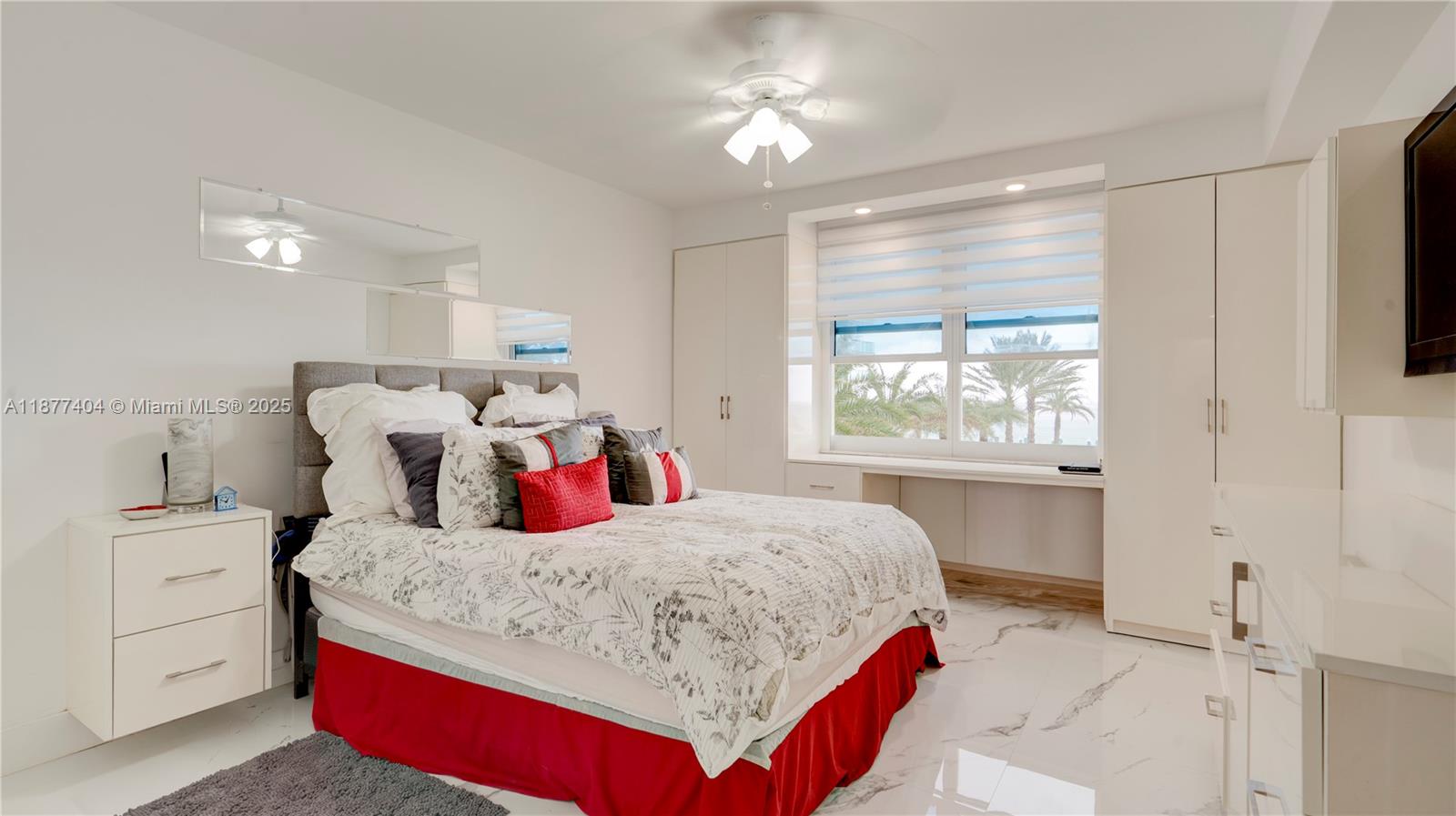 WAVE CONDO - Residential