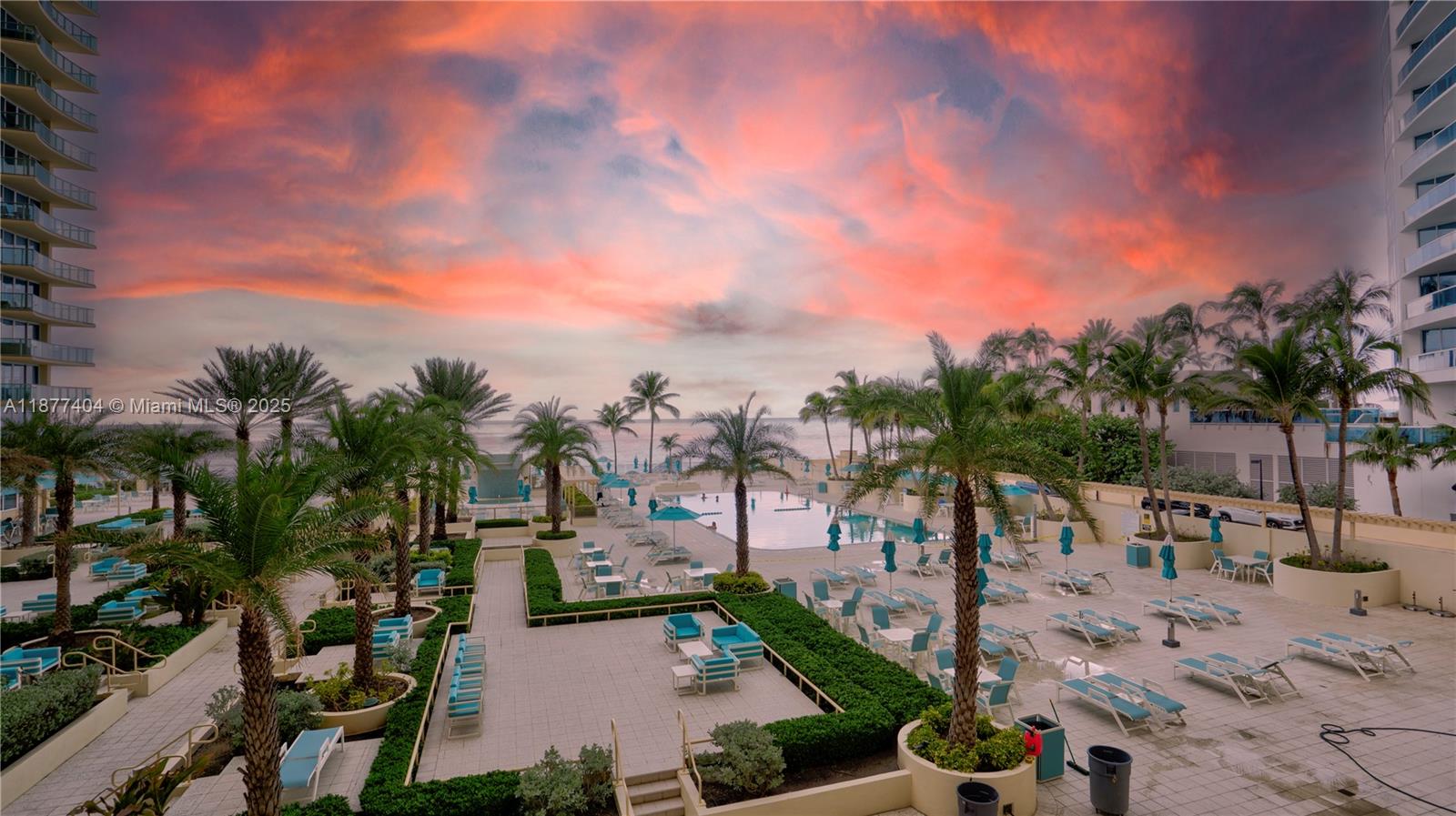 WAVE CONDO - Residential