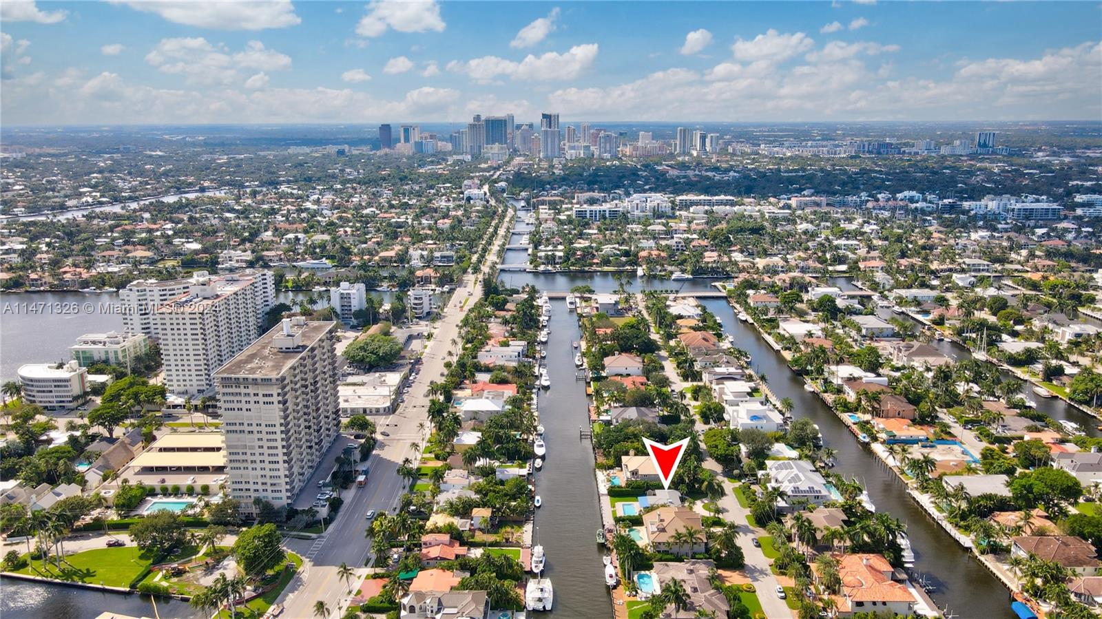 SEVEN ISLES - Residential