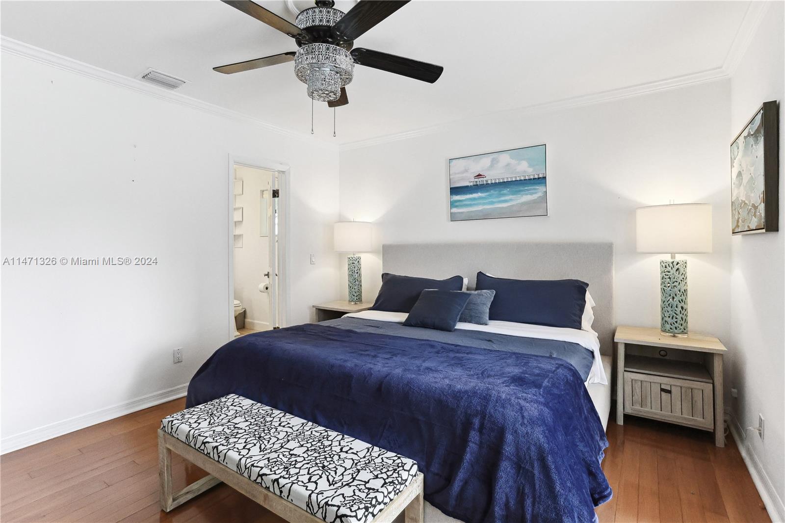 SEVEN ISLES - Residential