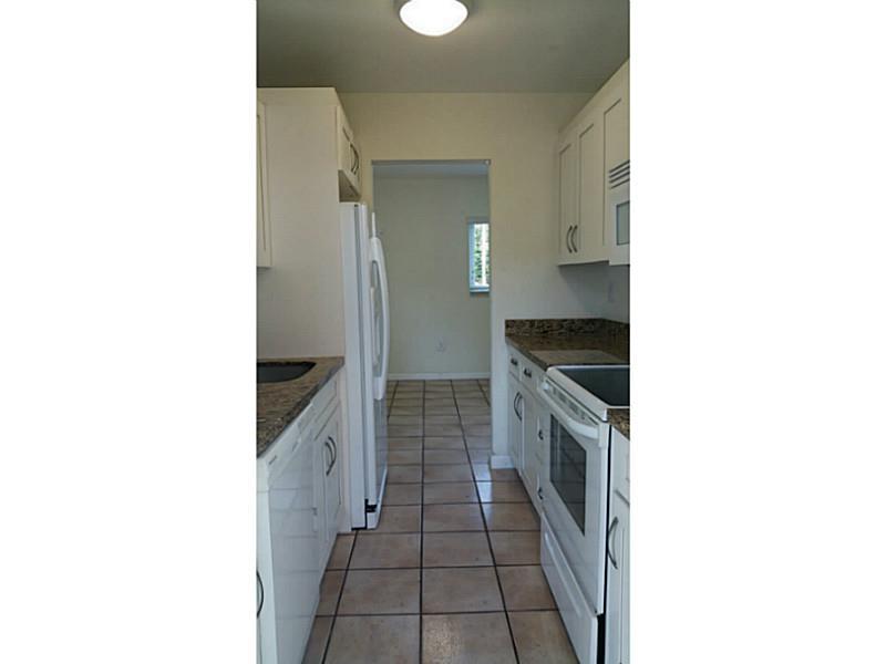 10 53 42 - Residential Lease