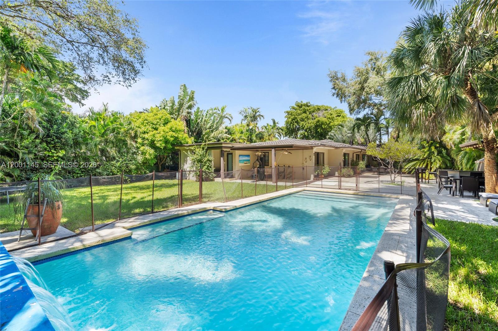 BAY POINT - Residential