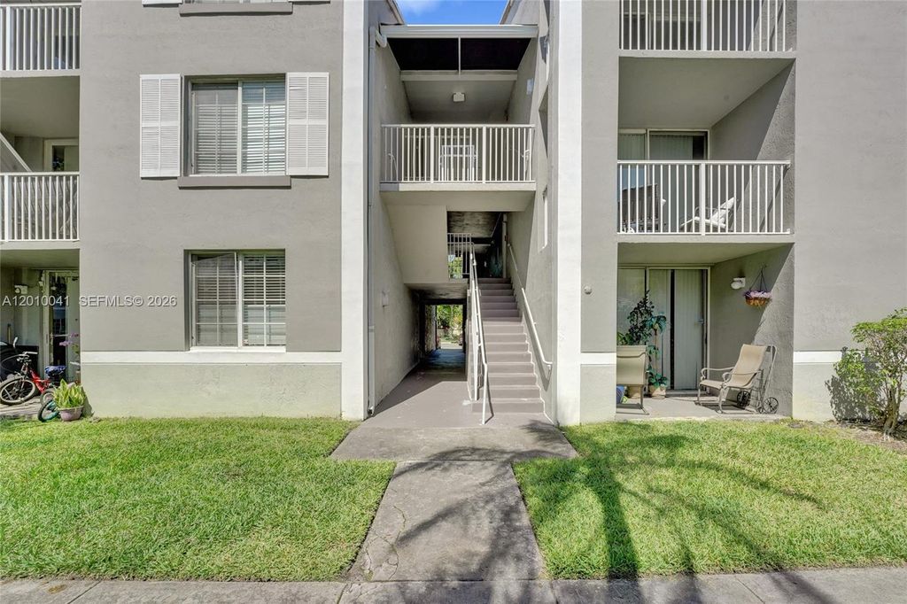 Photo of 631 SW 111th Lane #306, Pembroke Pines, FL 33025 (MLS # A12010041)