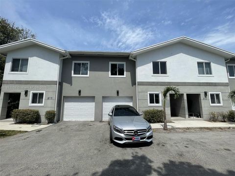 811 NW 3rd Ave Fort Lauderdale FL 33311