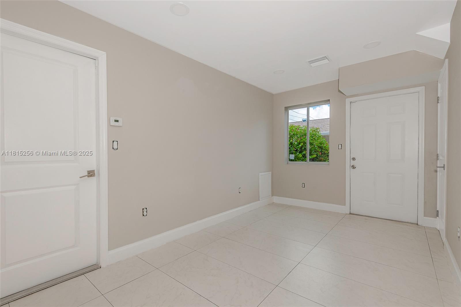 811 NW 3rd Ave