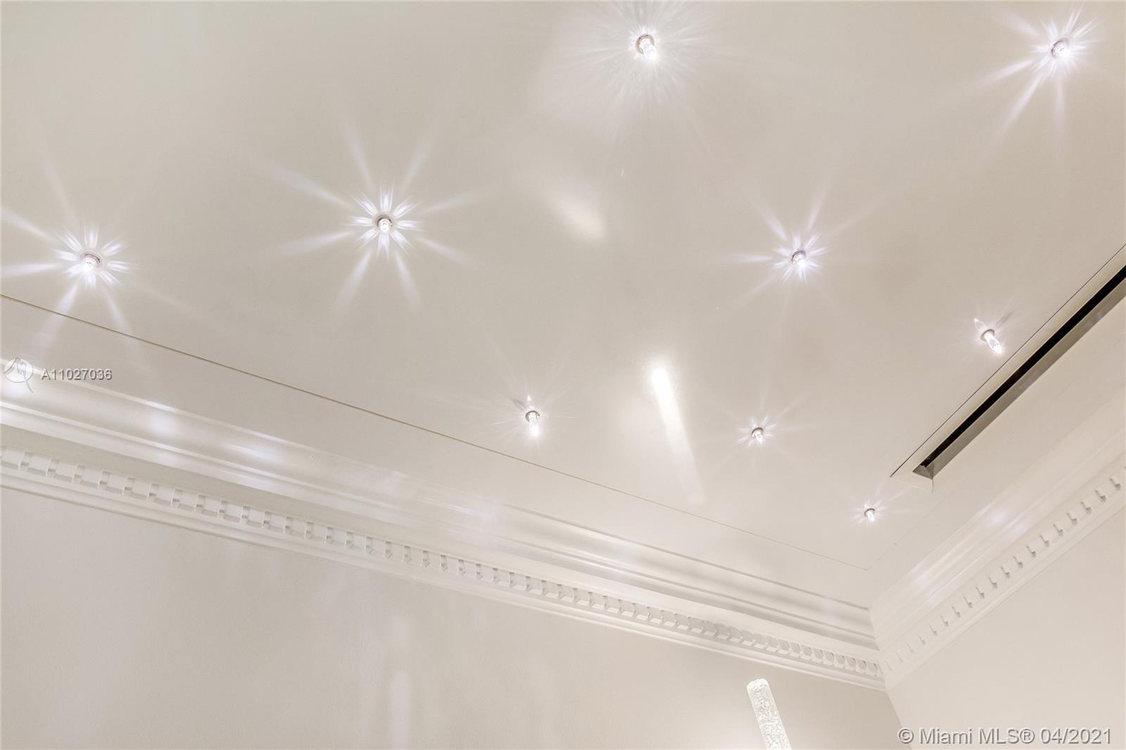 IL VILLAGGIO - Residential Lease