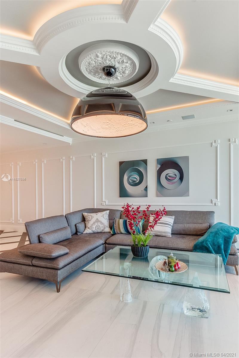 IL VILLAGGIO - Residential Lease