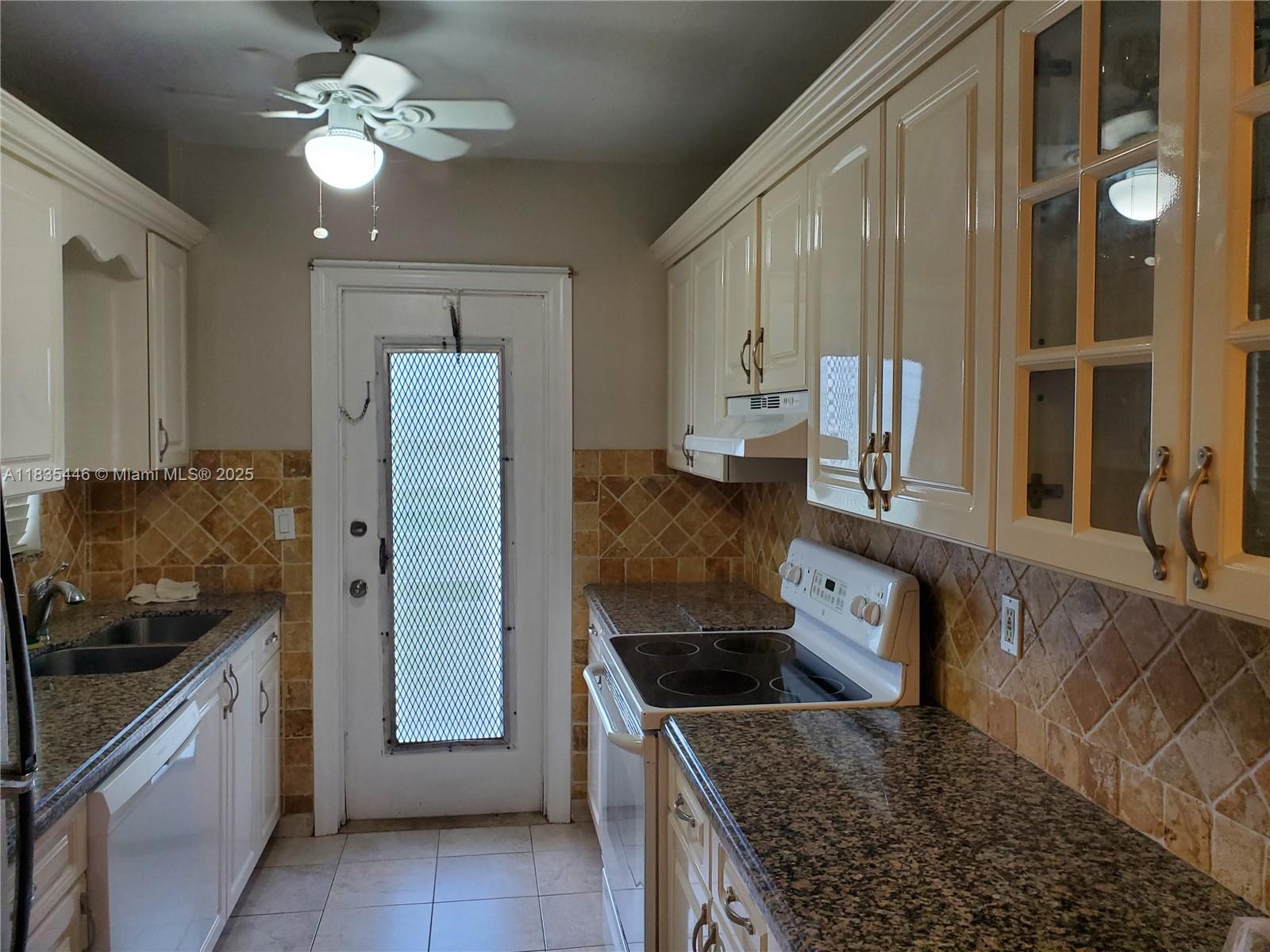 1450 Atlantic Shores Blvd 317