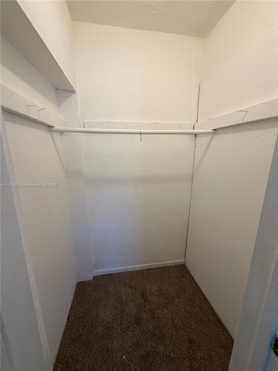 DEERFIELD HIGHLANDS - Residential Lease