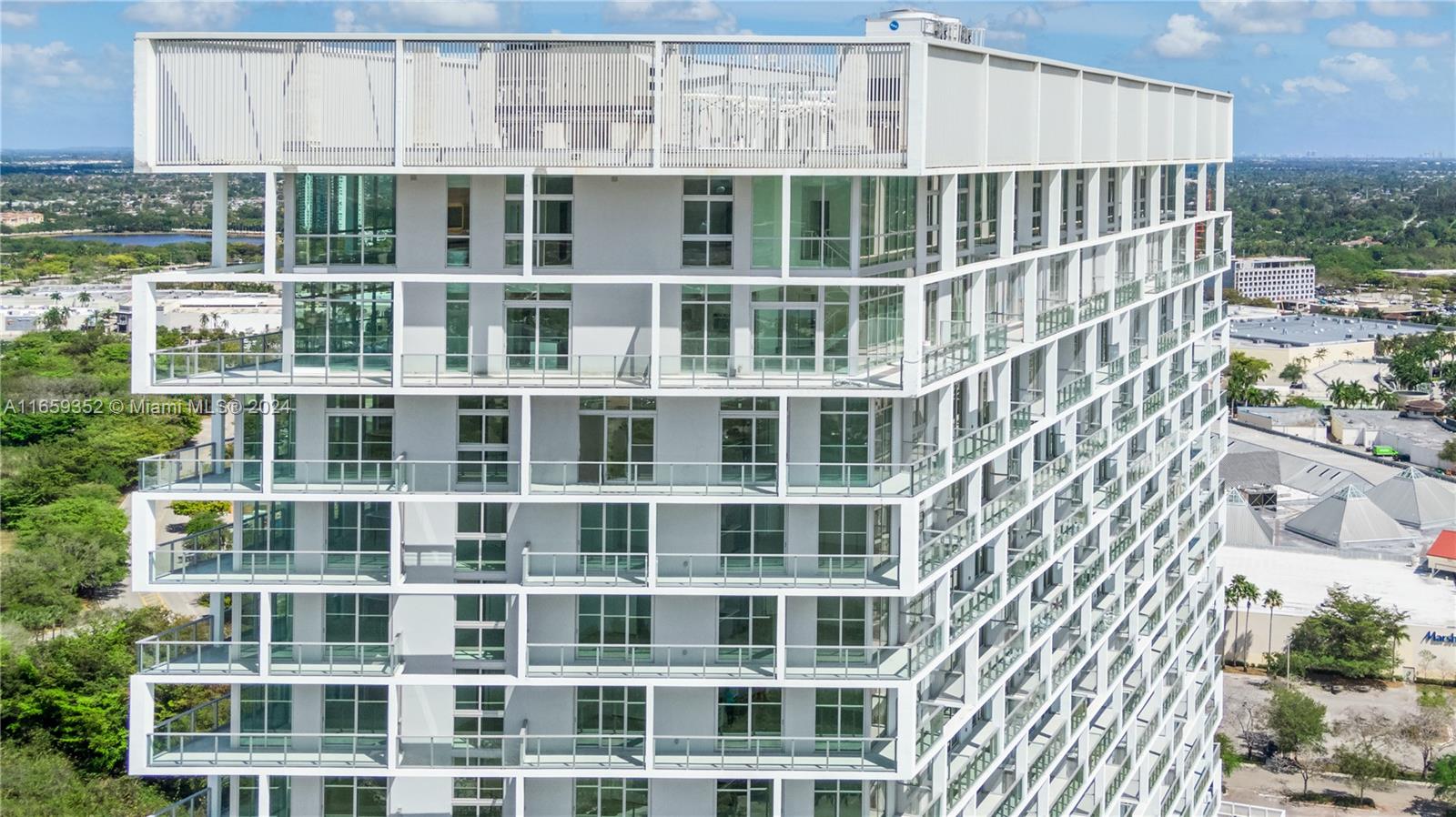 METROPICA ONE is the first luxury high rise in Sunrise area. INMACULATE 1 Bed 1.5 Baths +Den and TWO PARKING SPACES! Floor to ceiling impact windows and spacious walk-in closet. Open balcony, state of the art kitchen with stainless steel appliances, premium porcelain tile floors and plenty of natural light. Deluxe amenities within steps from your front door including spa massage therapy rooms and indoor steam room and sauna, fully equipped techno-gym fitness center, two full size tennis courts, infinity pool and outdoor jacuzzi, cinema, children's playroom, business center, outdoor area for yoga classes,24-hour concierge service, valet parking and security.