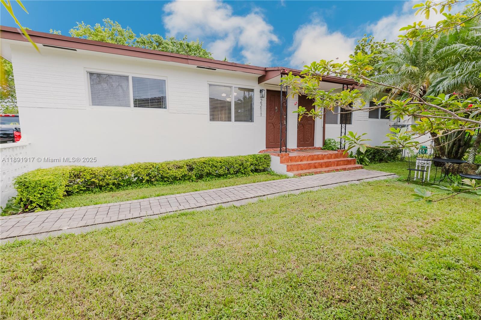 CORAL TERR SEC NO 2 - Residential Lease