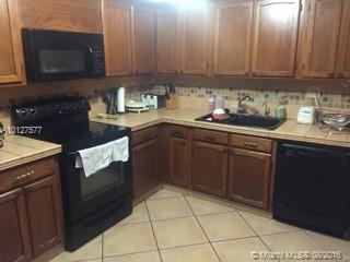 Kendall Walk - Residential Lease