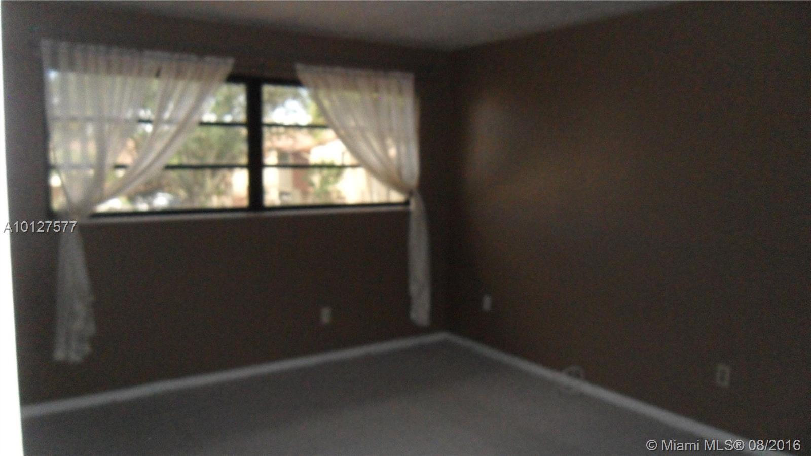 Kendall Walk - Residential Lease