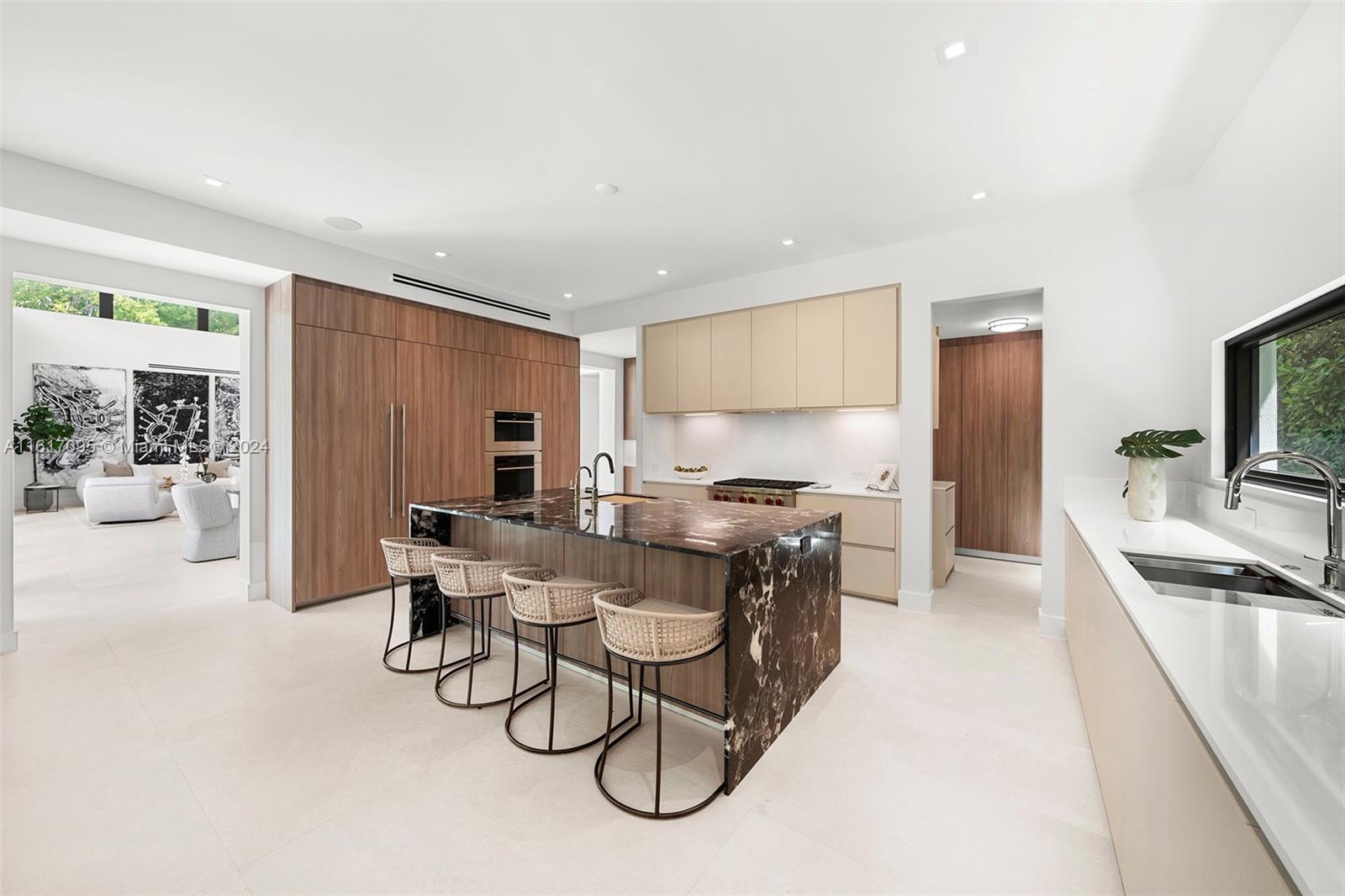 BAY POINT - Residential