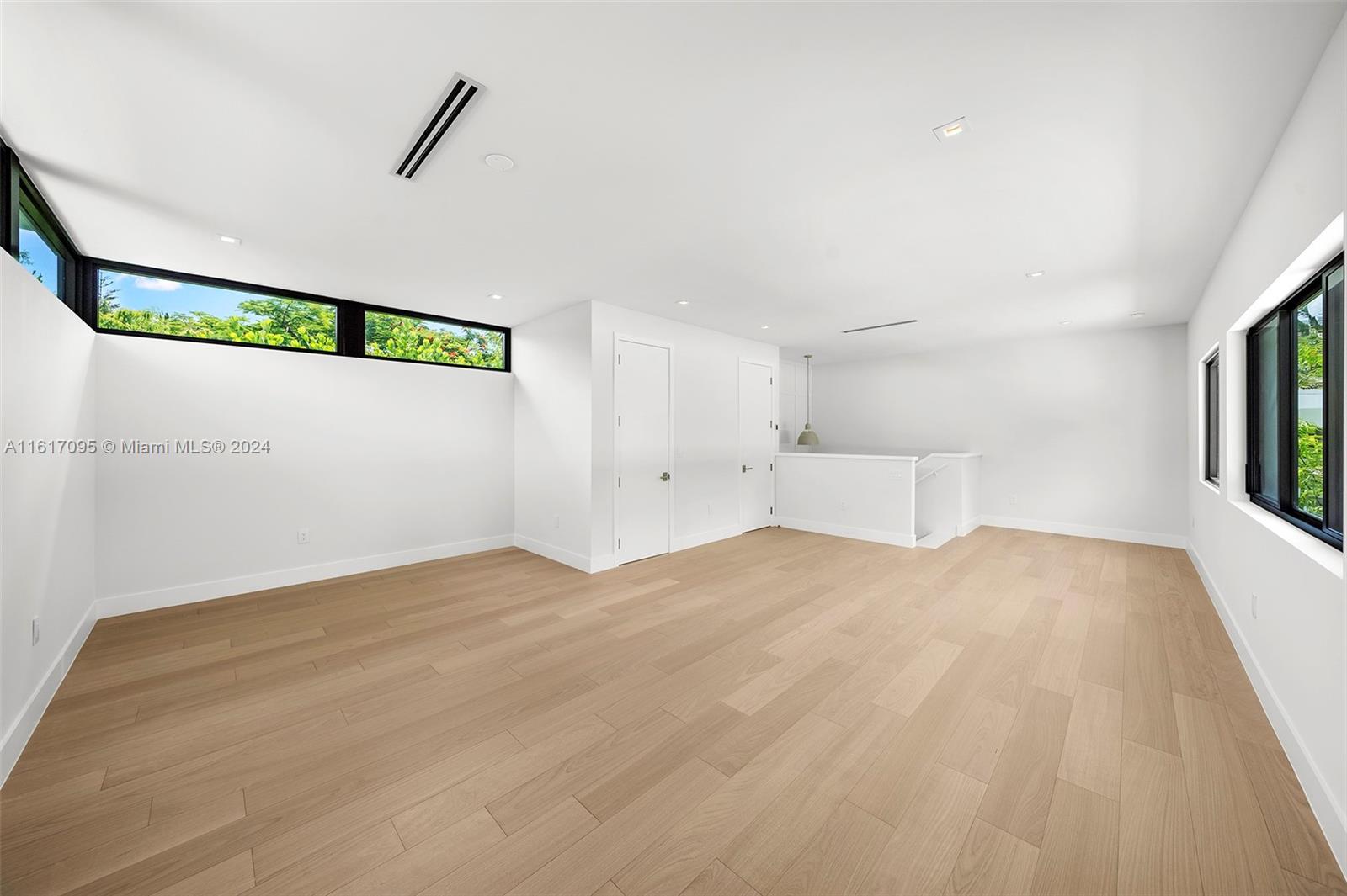 BAY POINT - Residential