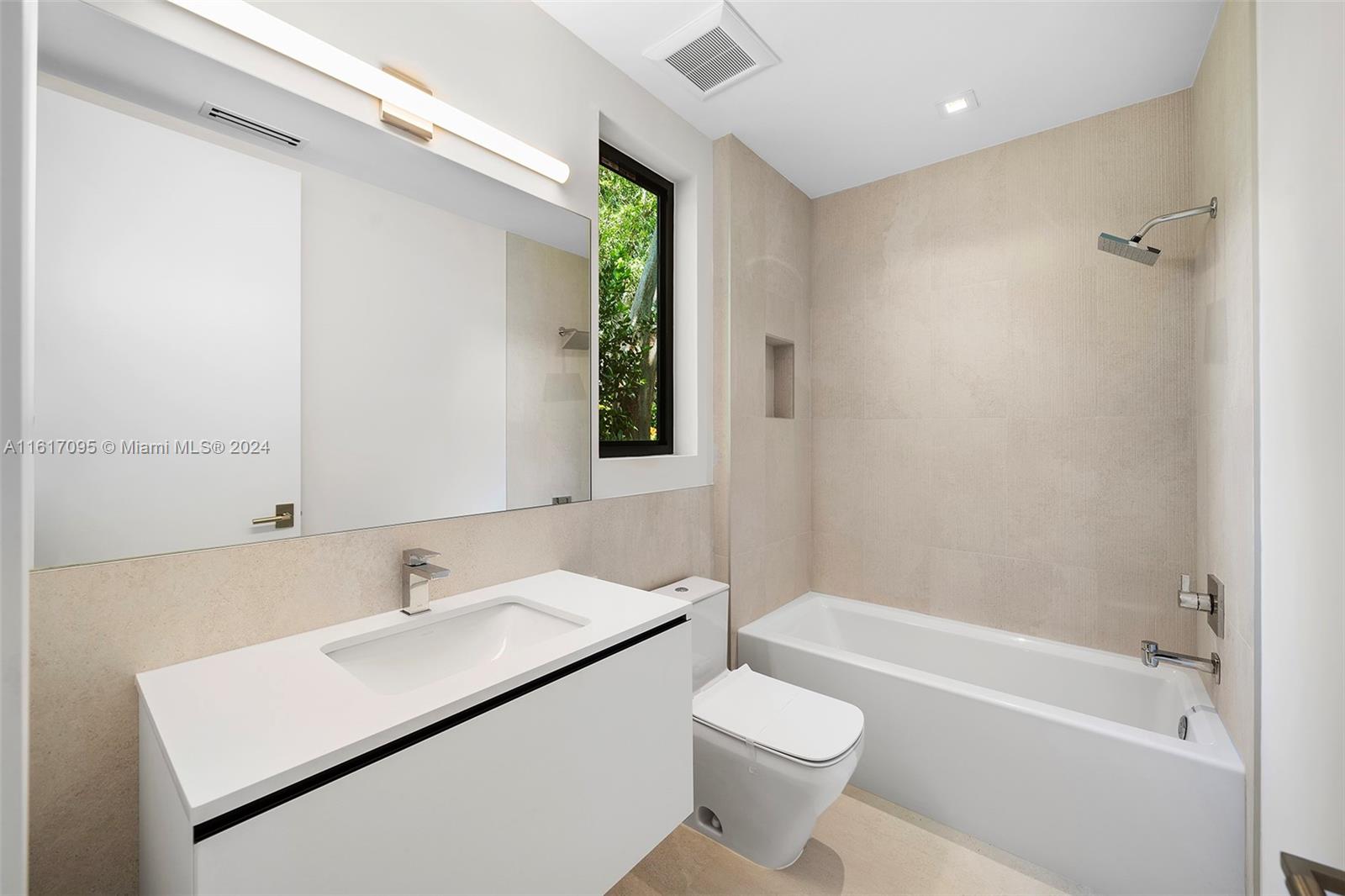 BAY POINT - Residential