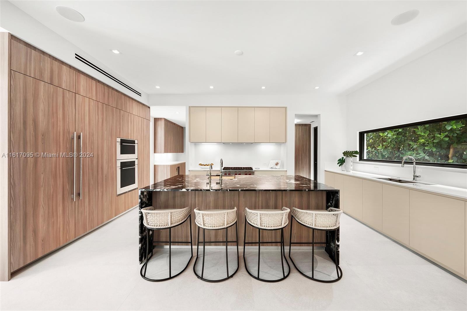 BAY POINT - Residential