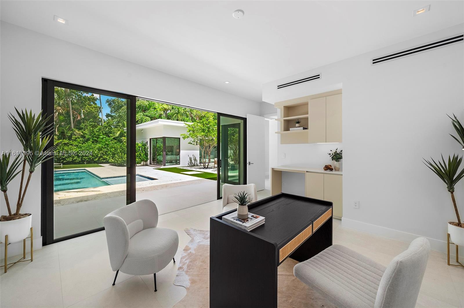 BAY POINT - Residential