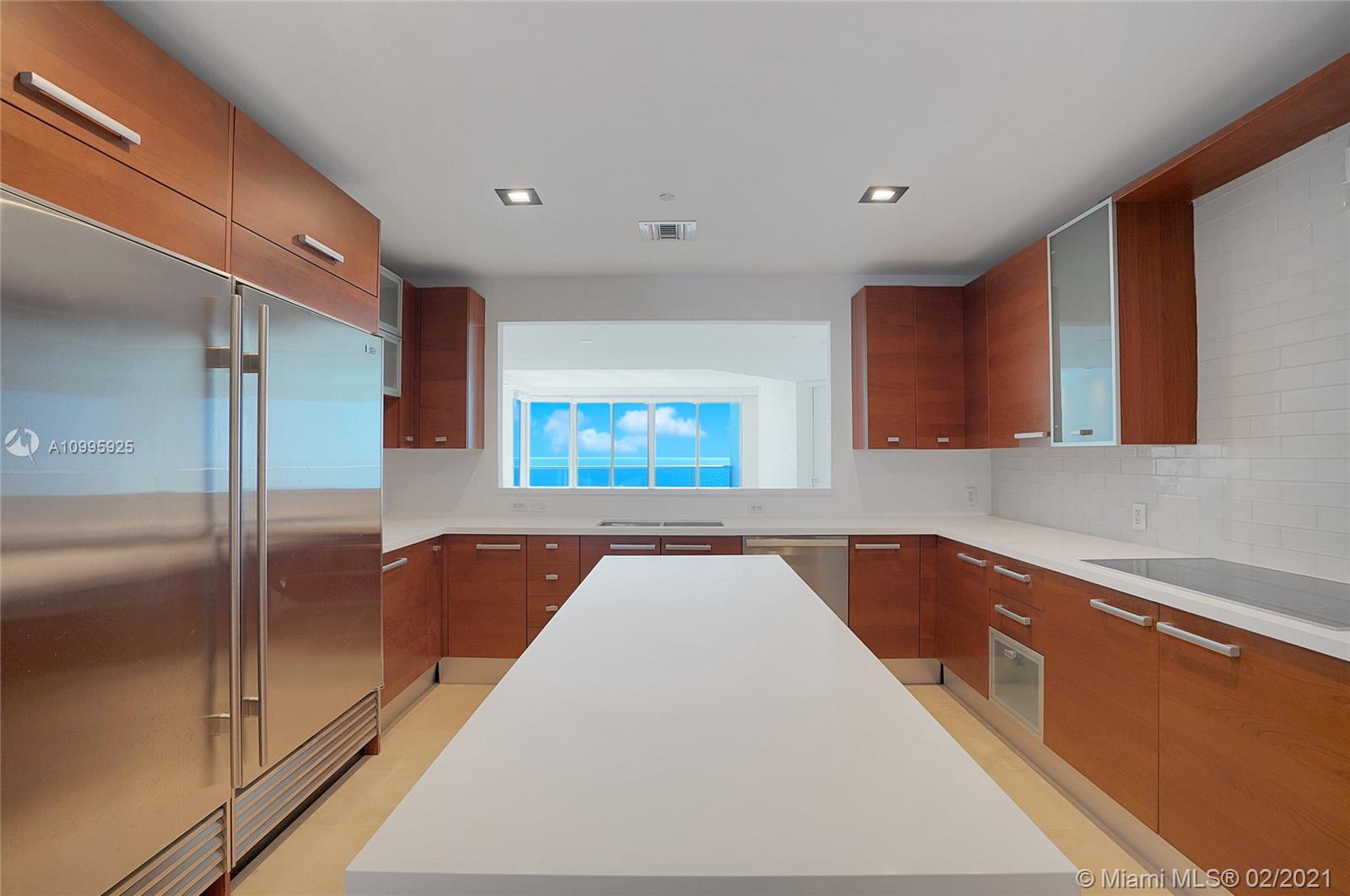 THE RESIDENCES AT THE BAT - Residential