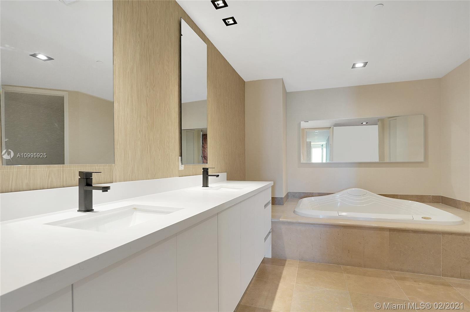 THE RESIDENCES AT THE BAT - Residential