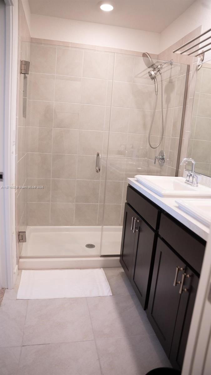 WALDEN PLACE - Residential Lease