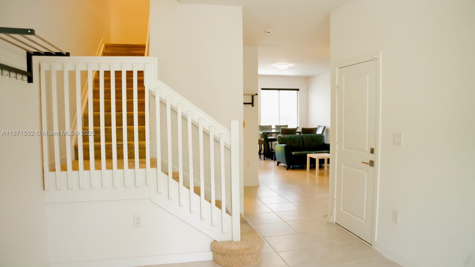 WALDEN PLACE - Residential Lease