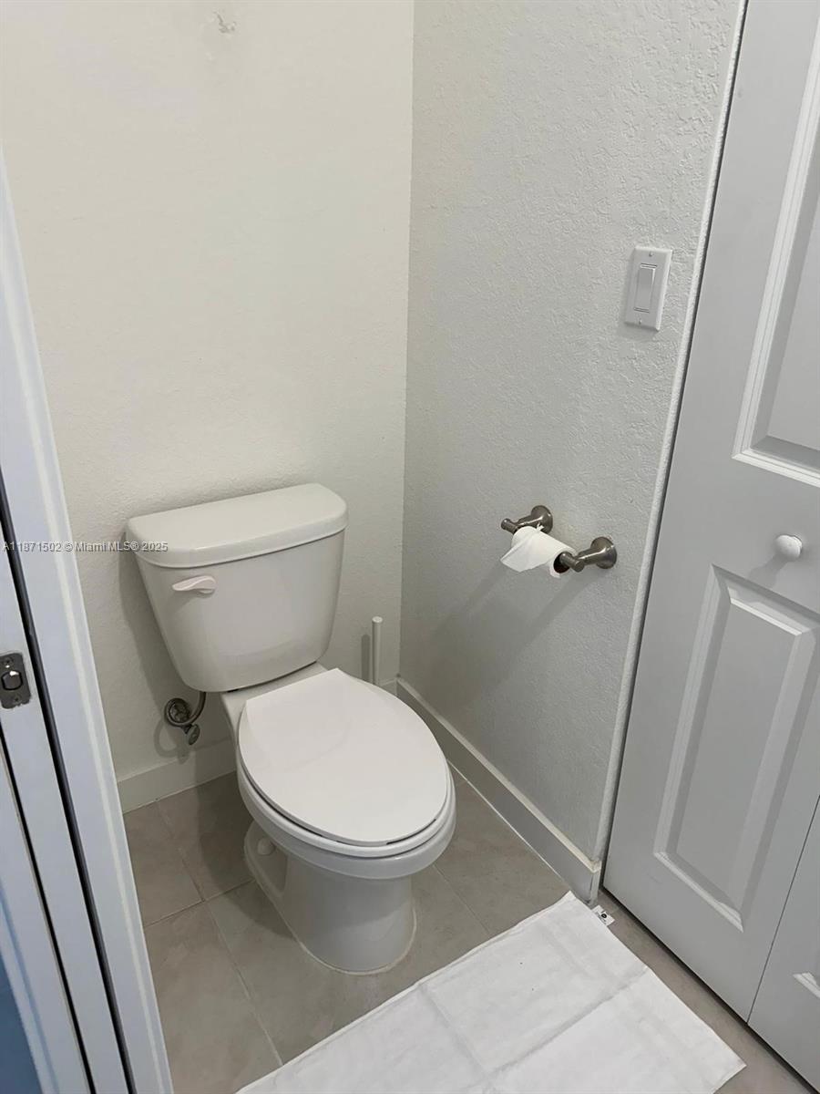 WALDEN PLACE - Residential Lease