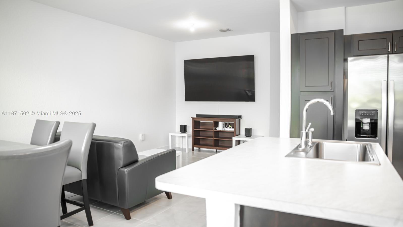 WALDEN PLACE - Residential Lease
