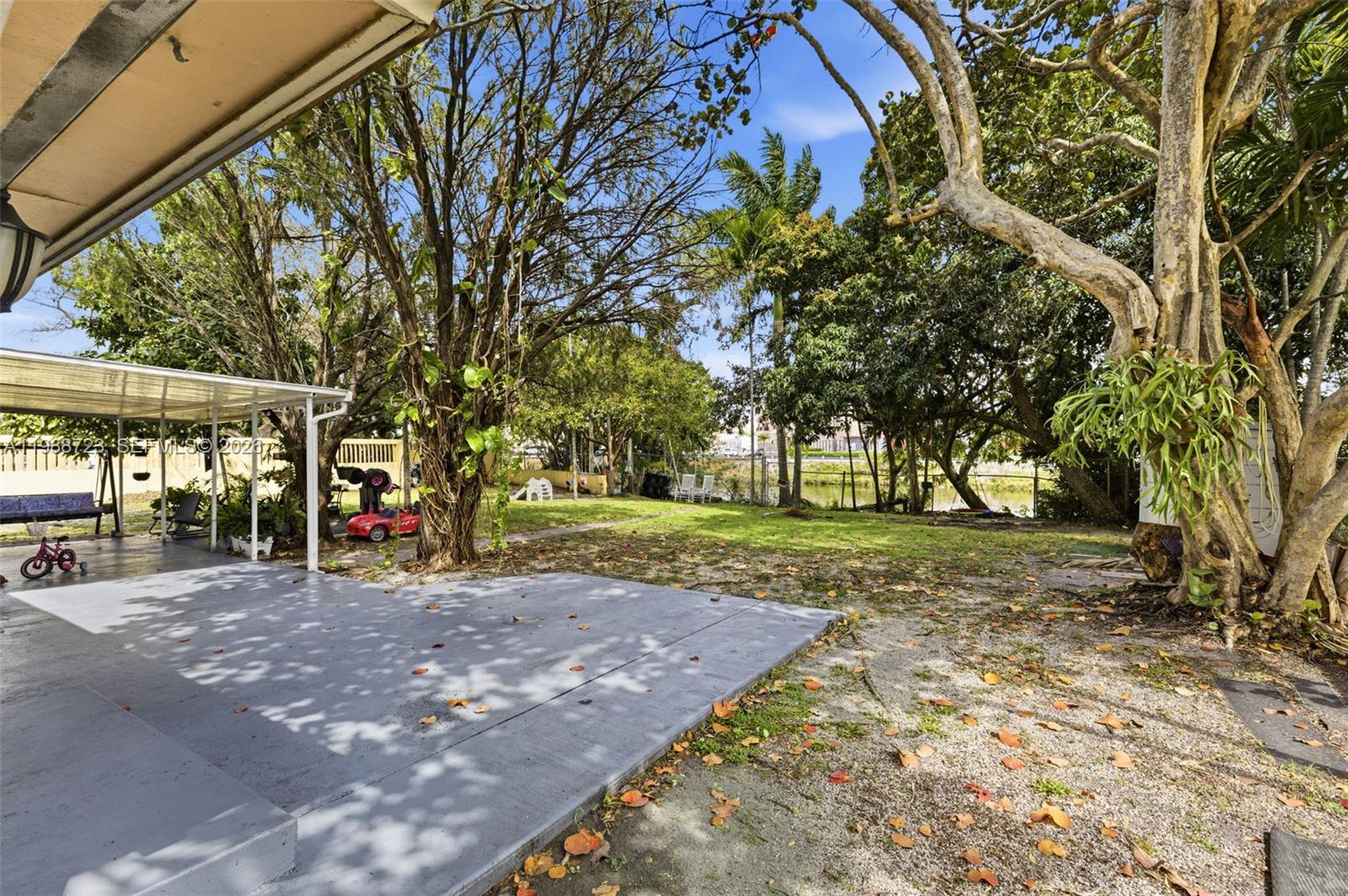 REV PL SEC 2 CC ESTATES - Residential Lease