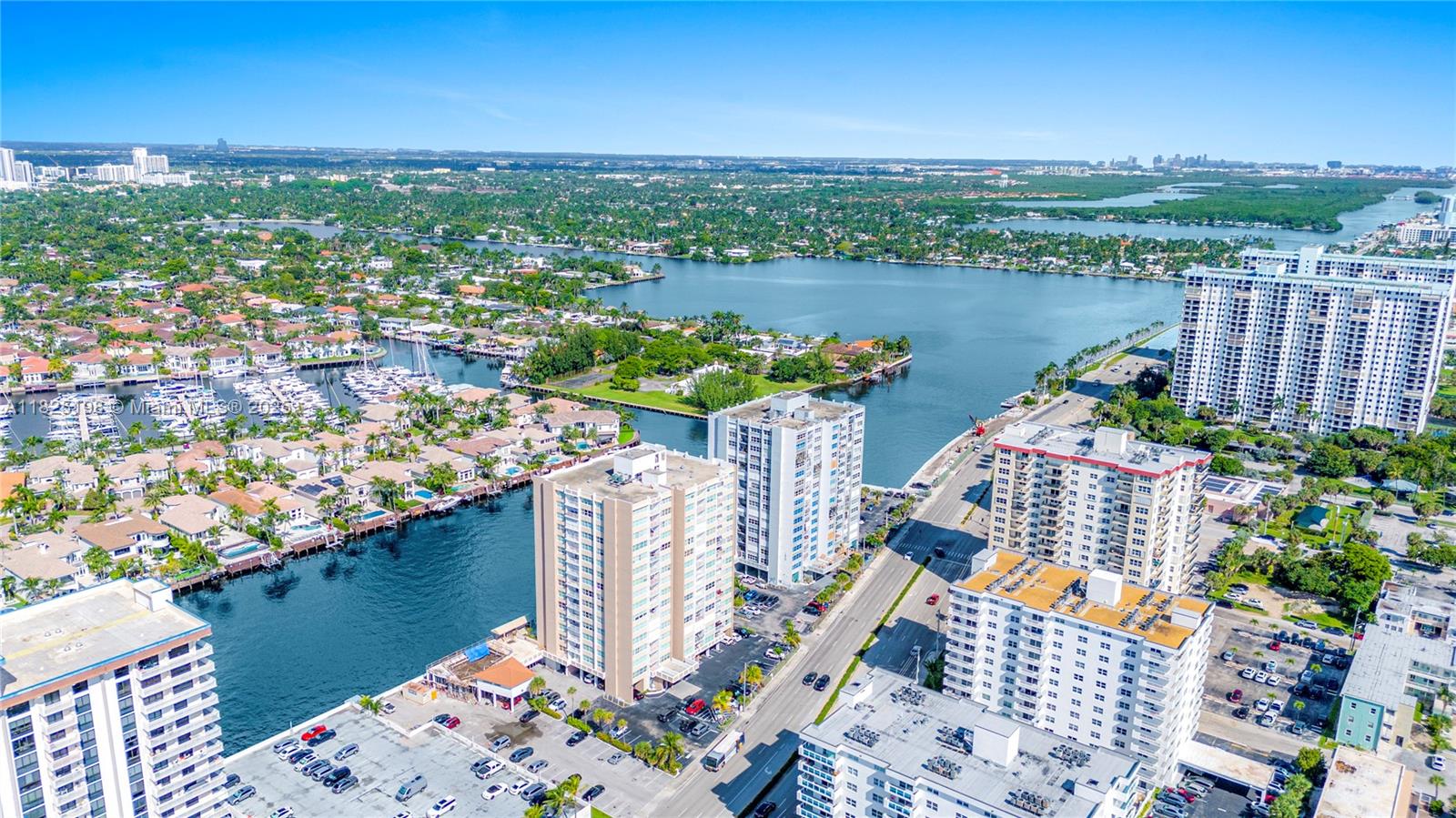 TRAFALGAR TOWERS CONDOMIN - Residential Lease