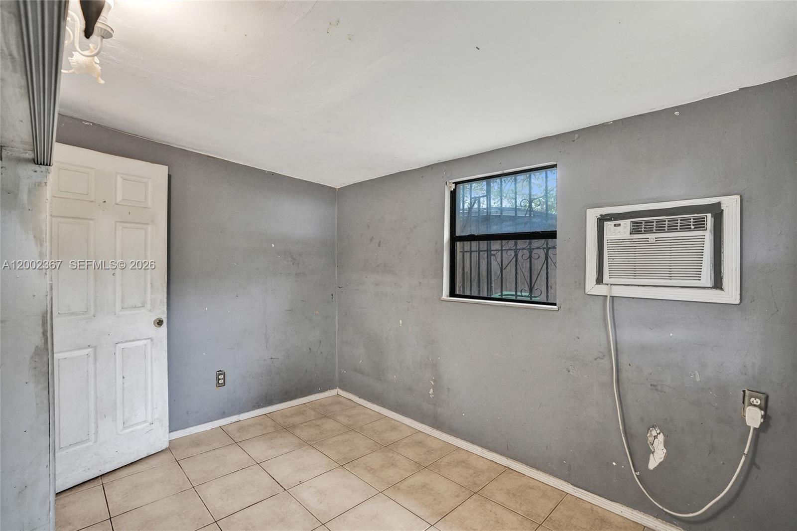 WEST BISCAYNE - Residential Income