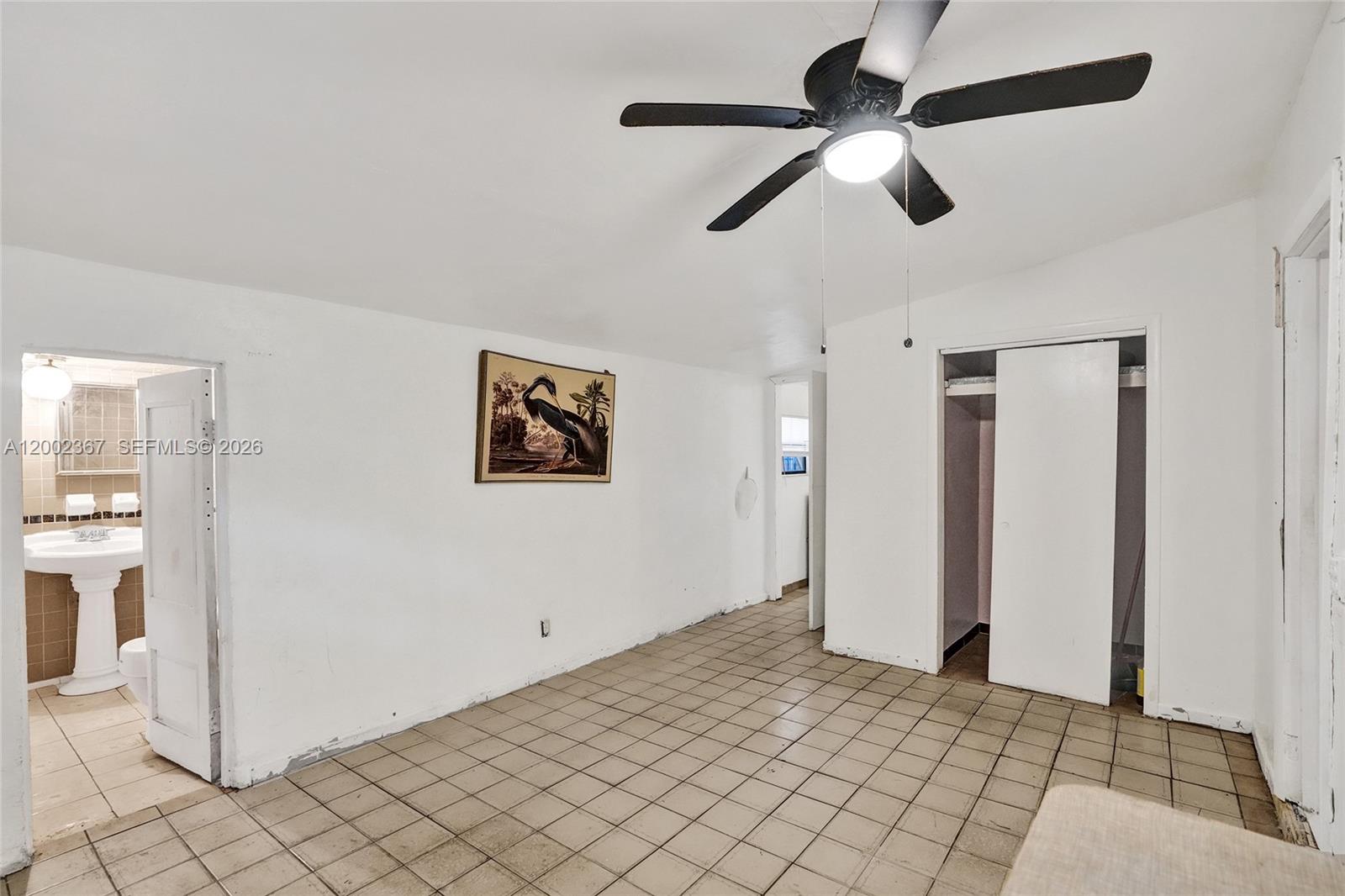 WEST BISCAYNE - Residential Income