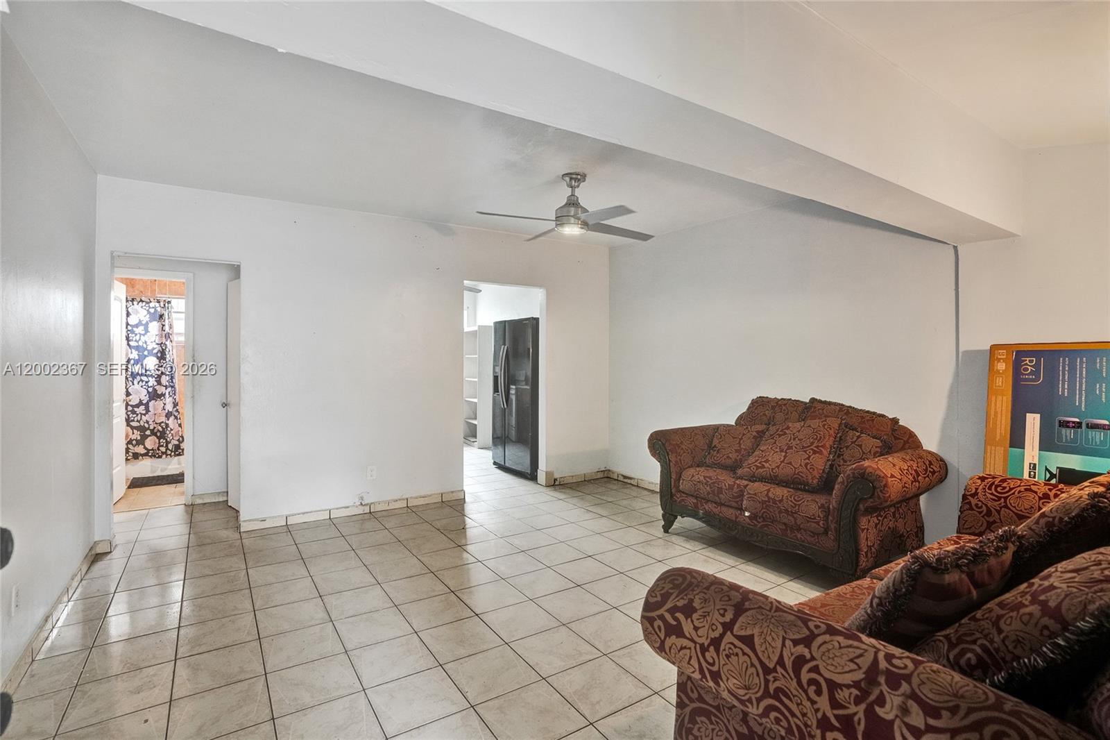 WEST BISCAYNE - Residential Income