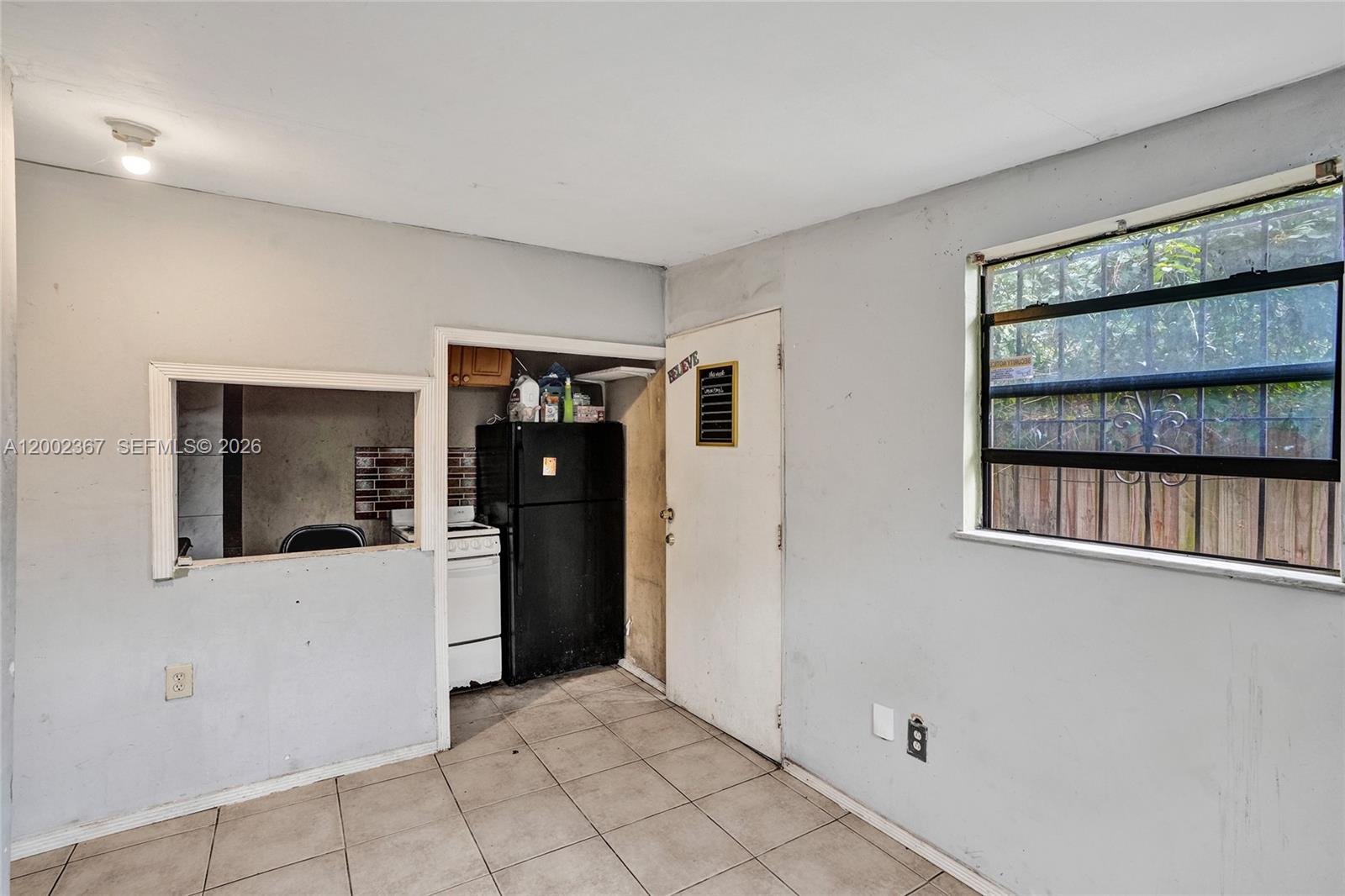 WEST BISCAYNE - Residential Income