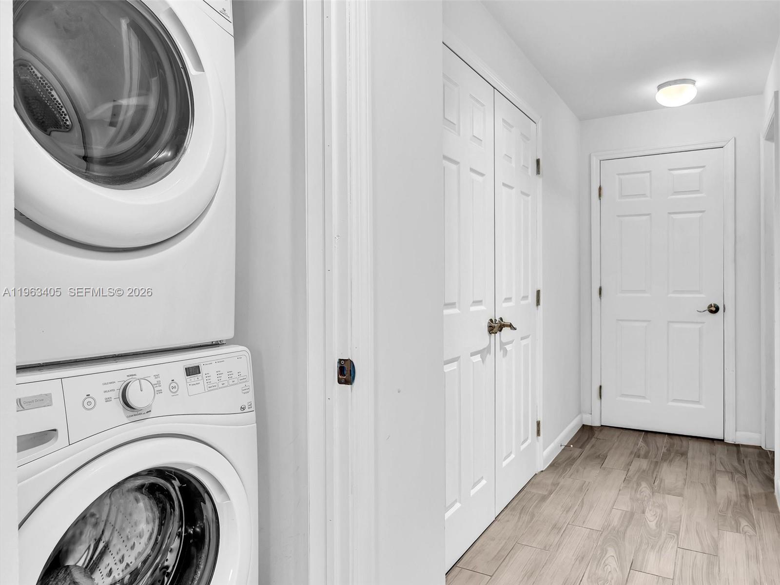 NINE AT MARY BRICKELL VIL - Residential