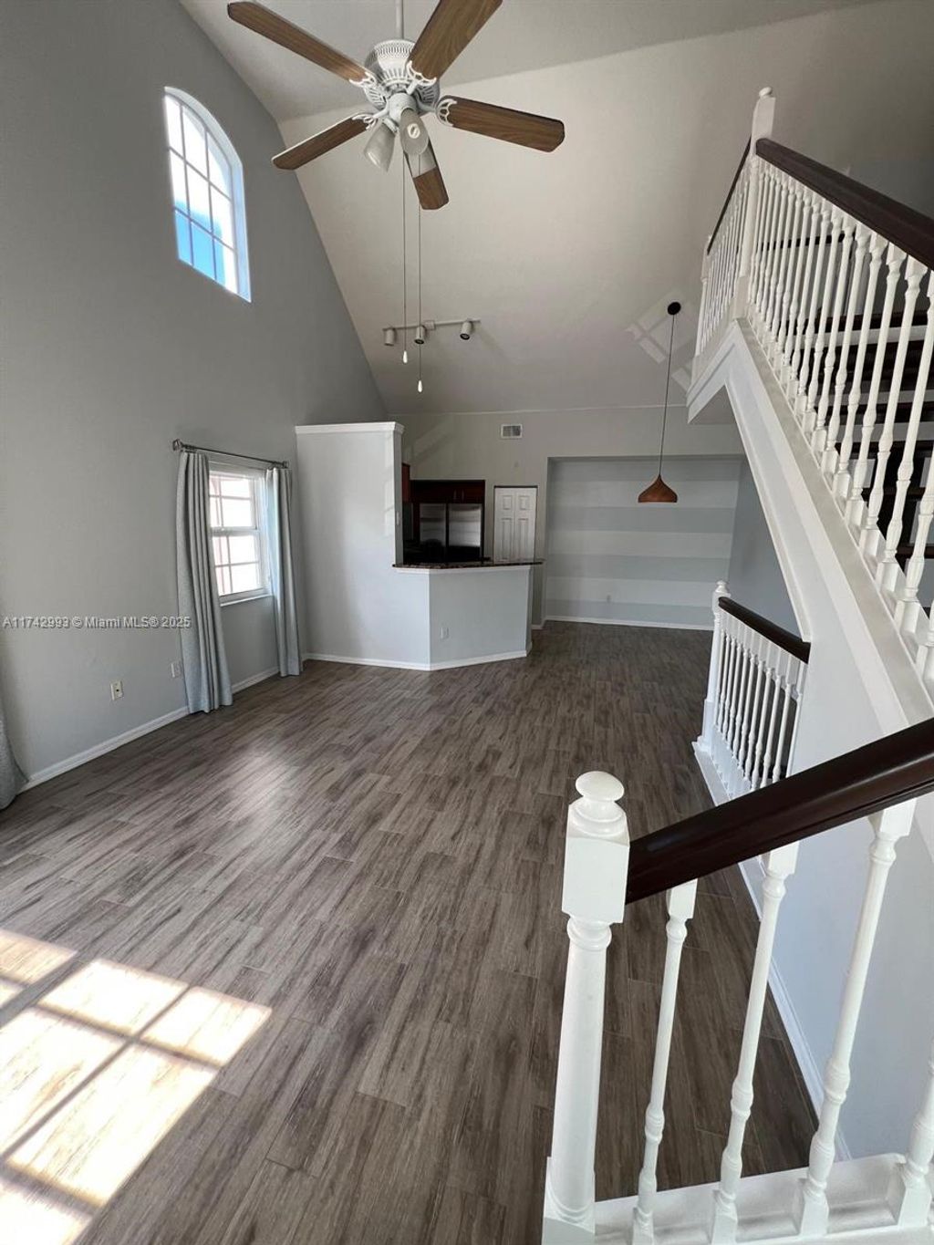 Photo of 1589 SE Pomeroy St #7-6, Stuart, FL 34997 (MLS # A11742993)