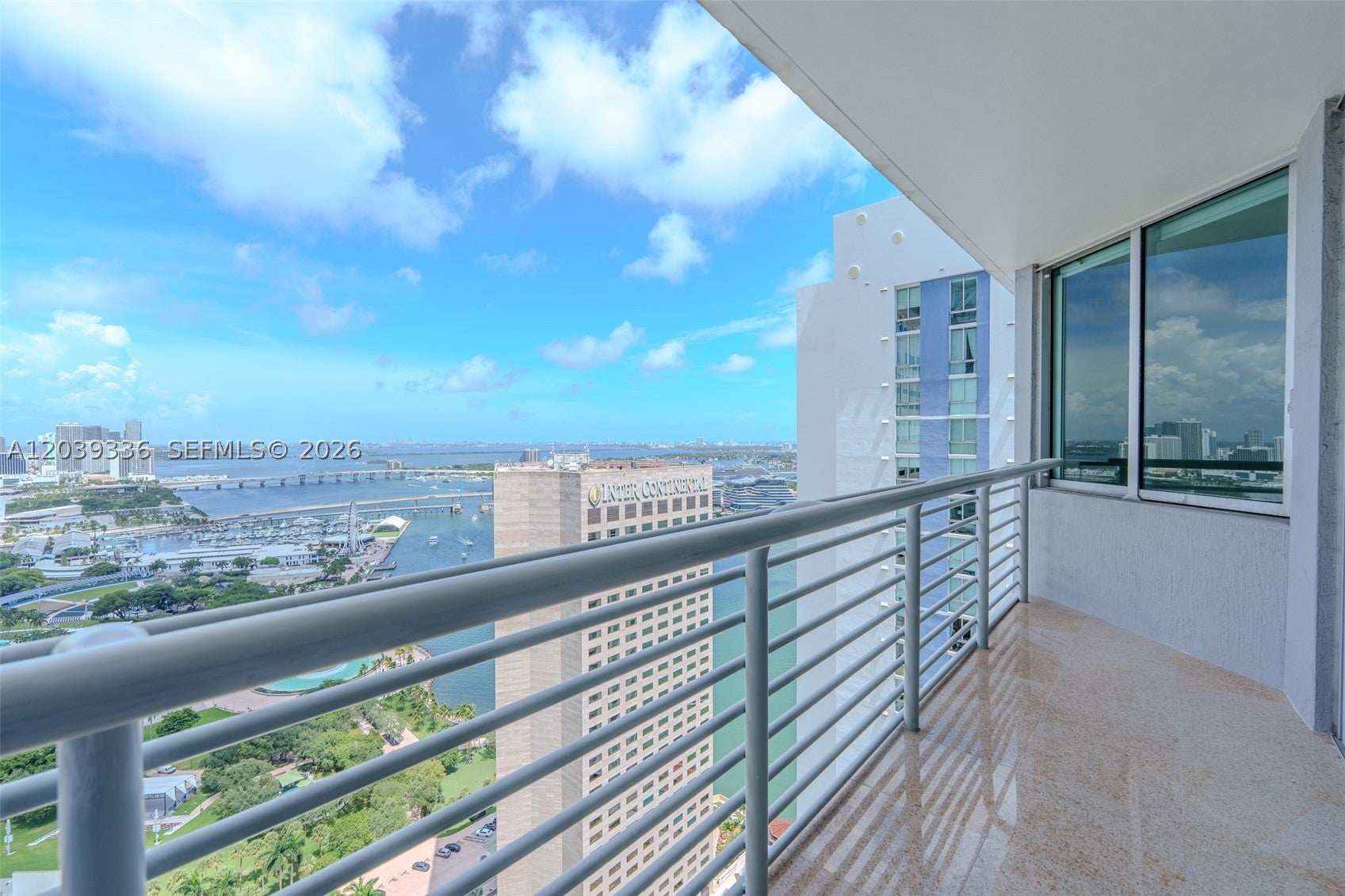 325 S BISCAYNE BLVD 4122