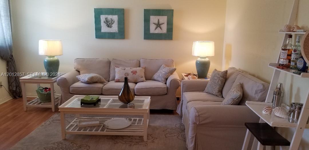 NORTH BAY VILLAS CONDO - Residential Lease