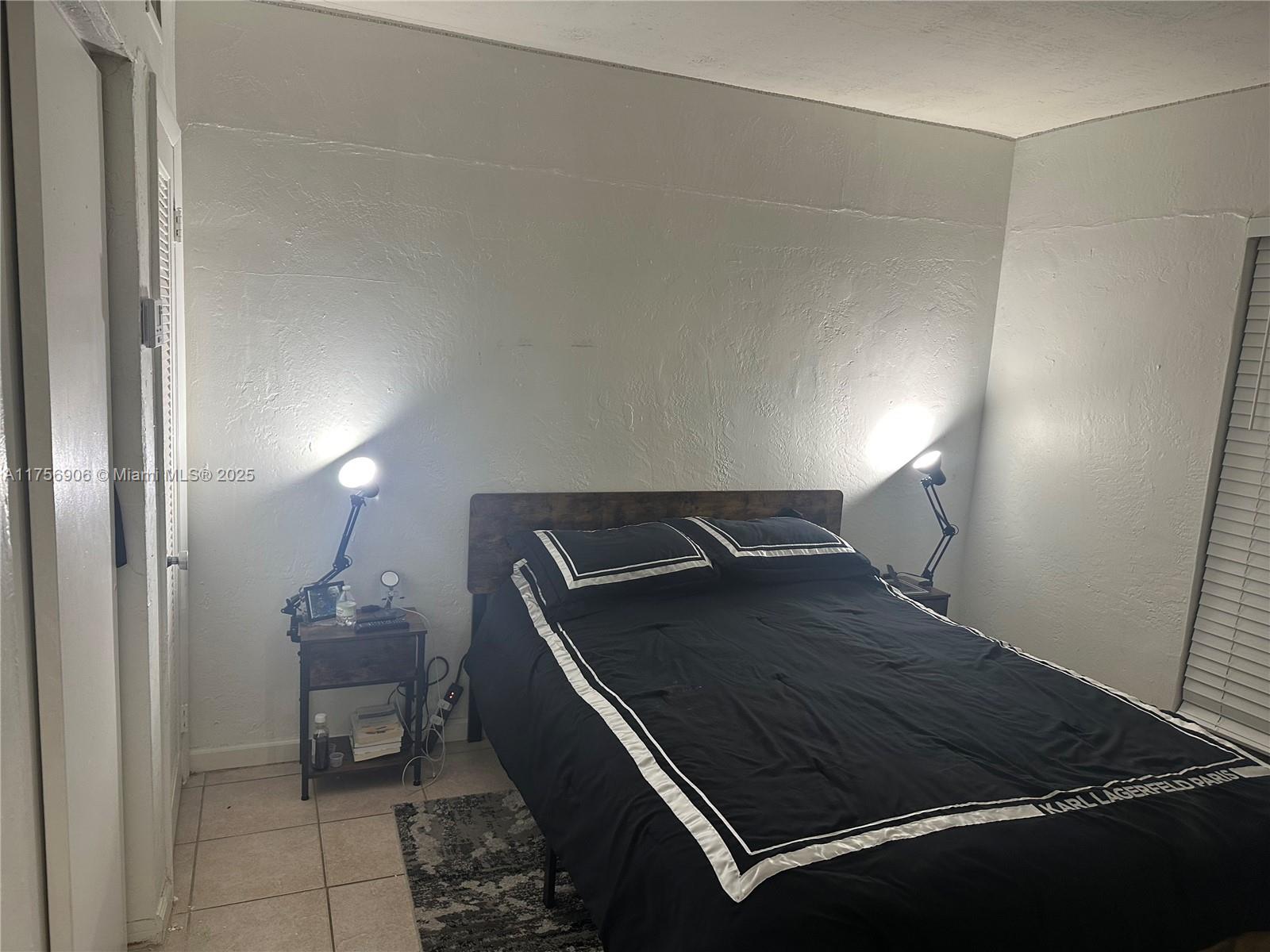 1280 W 54th St B310