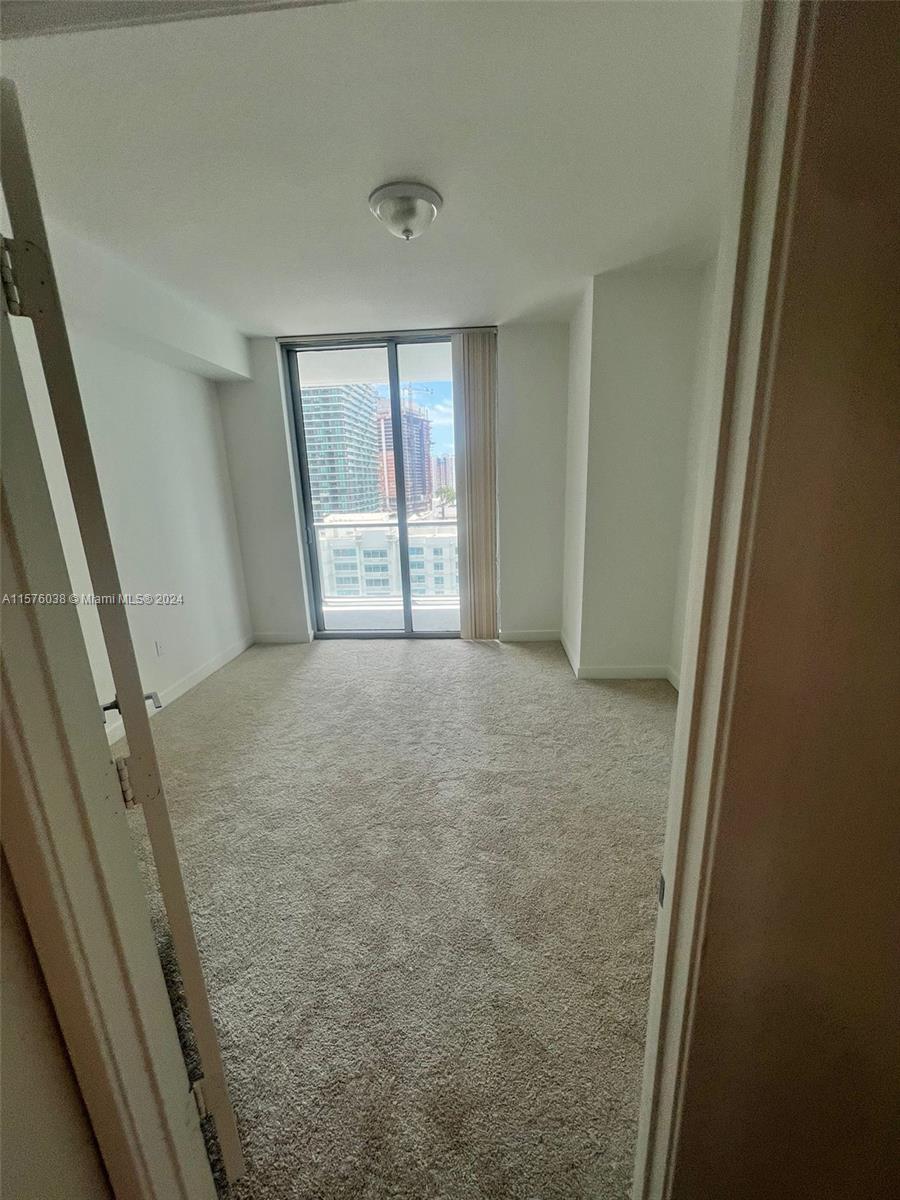 THE AXIS ON BRICKELL II C - Residential Lease