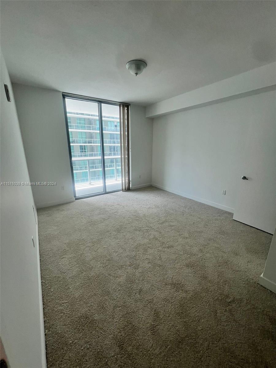 THE AXIS ON BRICKELL II C - Residential Lease